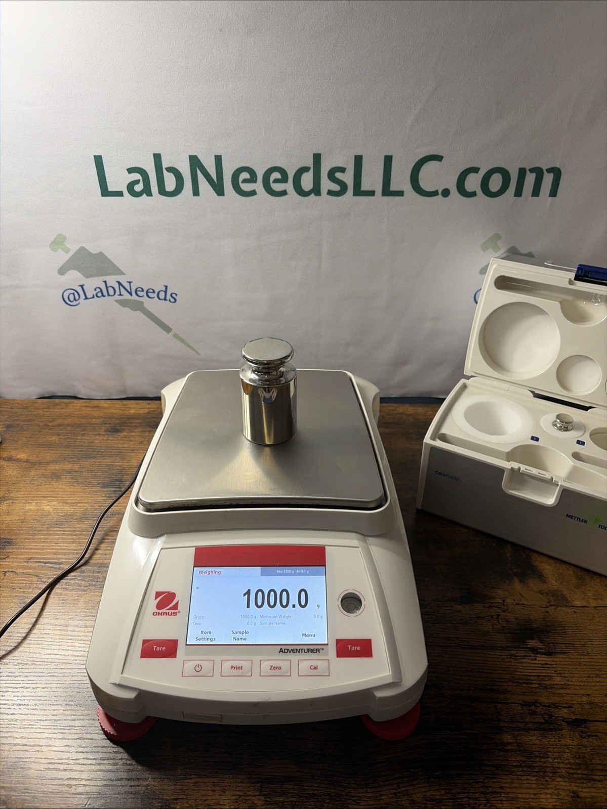 Ohaus AX8201/E Adventurer AX Precision Balance Scale 8200g x 0.1g  Calibrated