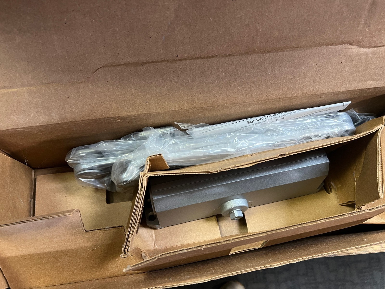 Norton CLP1601 x 689 Heavy Duty Grade 1 Door Closer – 2TKU8 Norton CLP1601 x 689 Heavy Duty Grade 1 Door Closer – 2TKU8