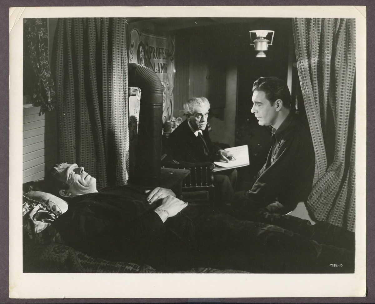 House of Frankenstein 1944 Original Photo Boris Karloff & Glenn Strange J4929