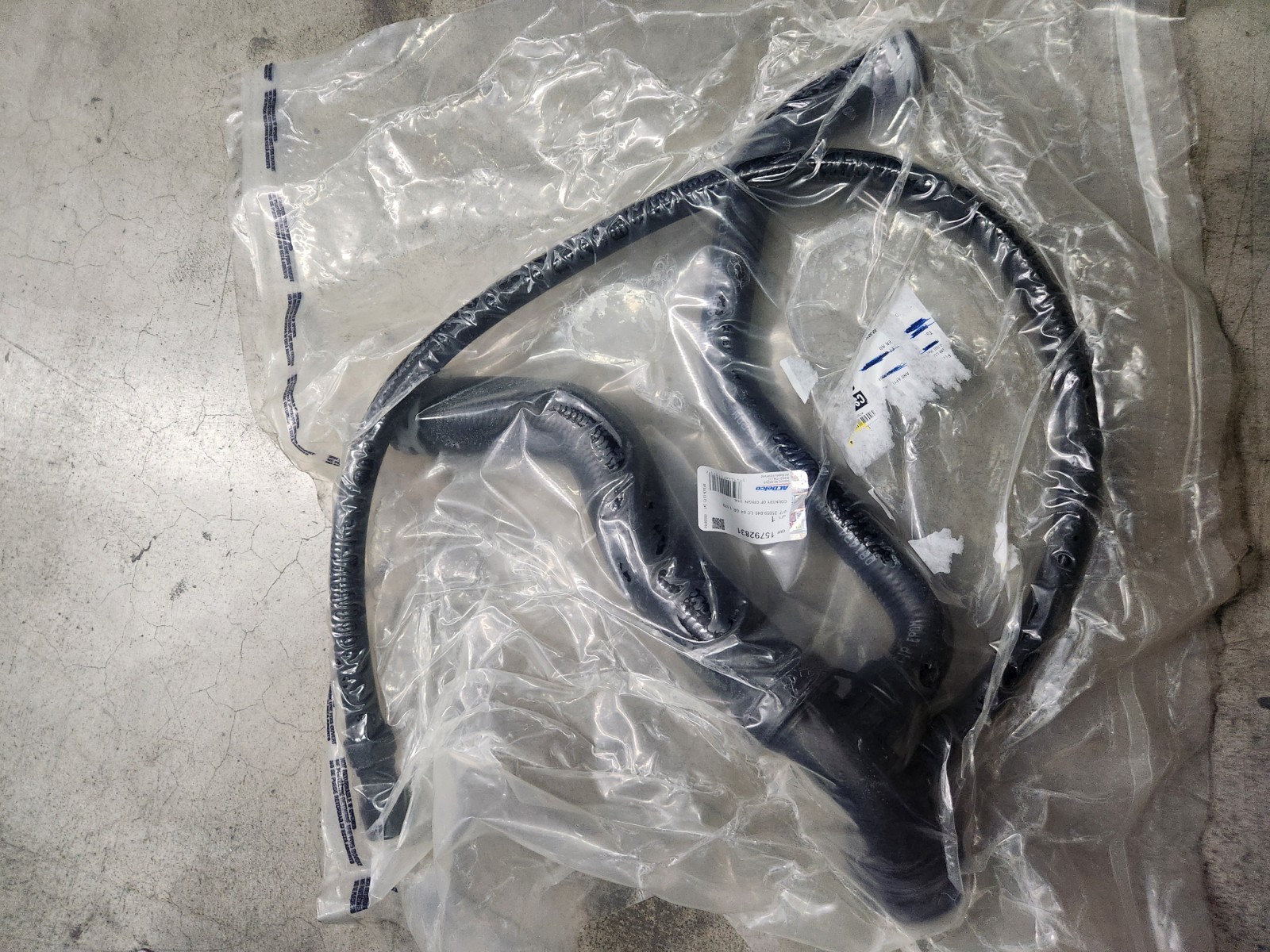 Genuine ACDelco Radiator Outlet Hose 15792831 Genuine ACDelco Radiator Outlet Hose 15792831