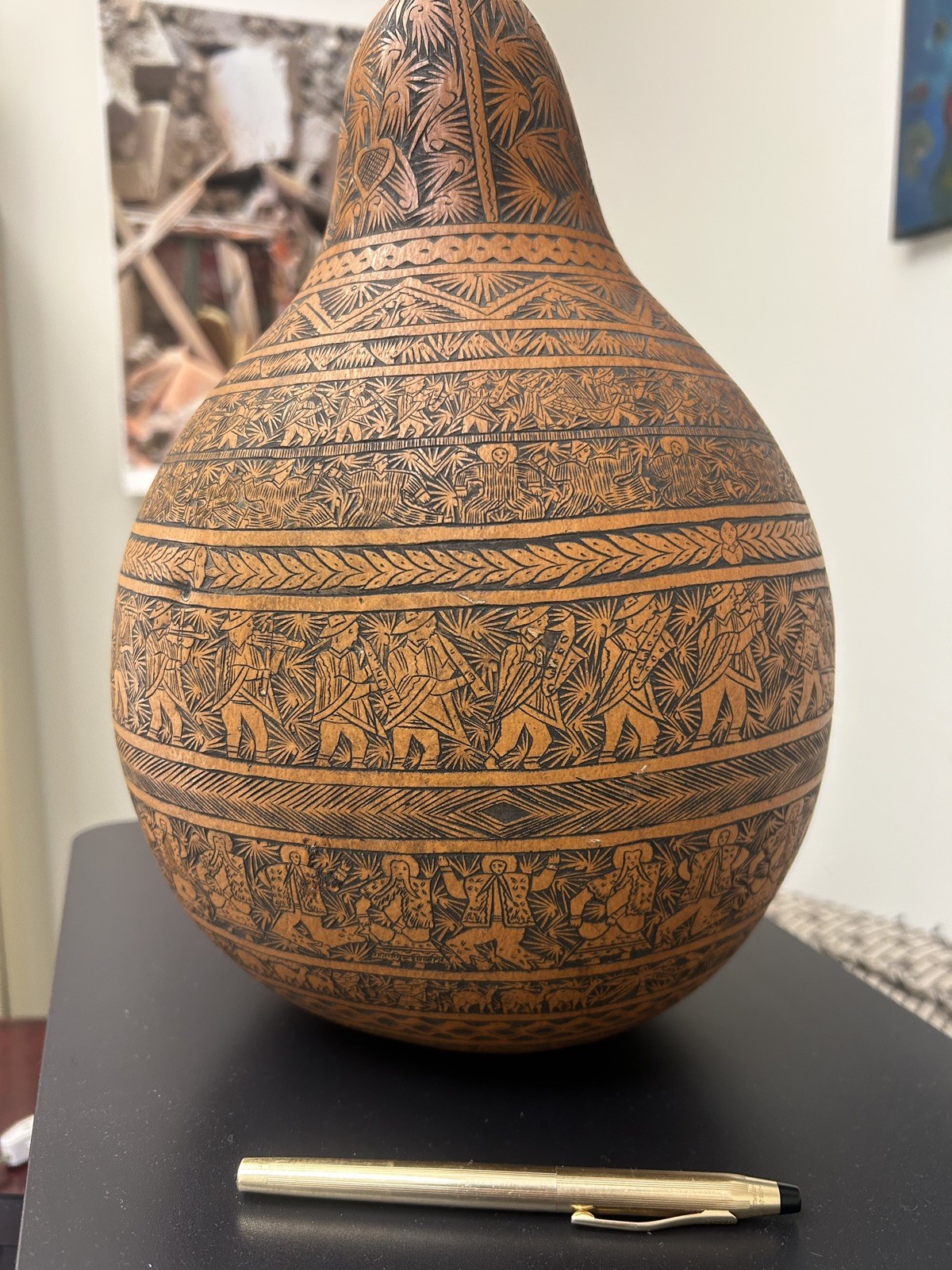antique large 12.5 inch Hand carved gourd - Peru peruvian story teller folk art