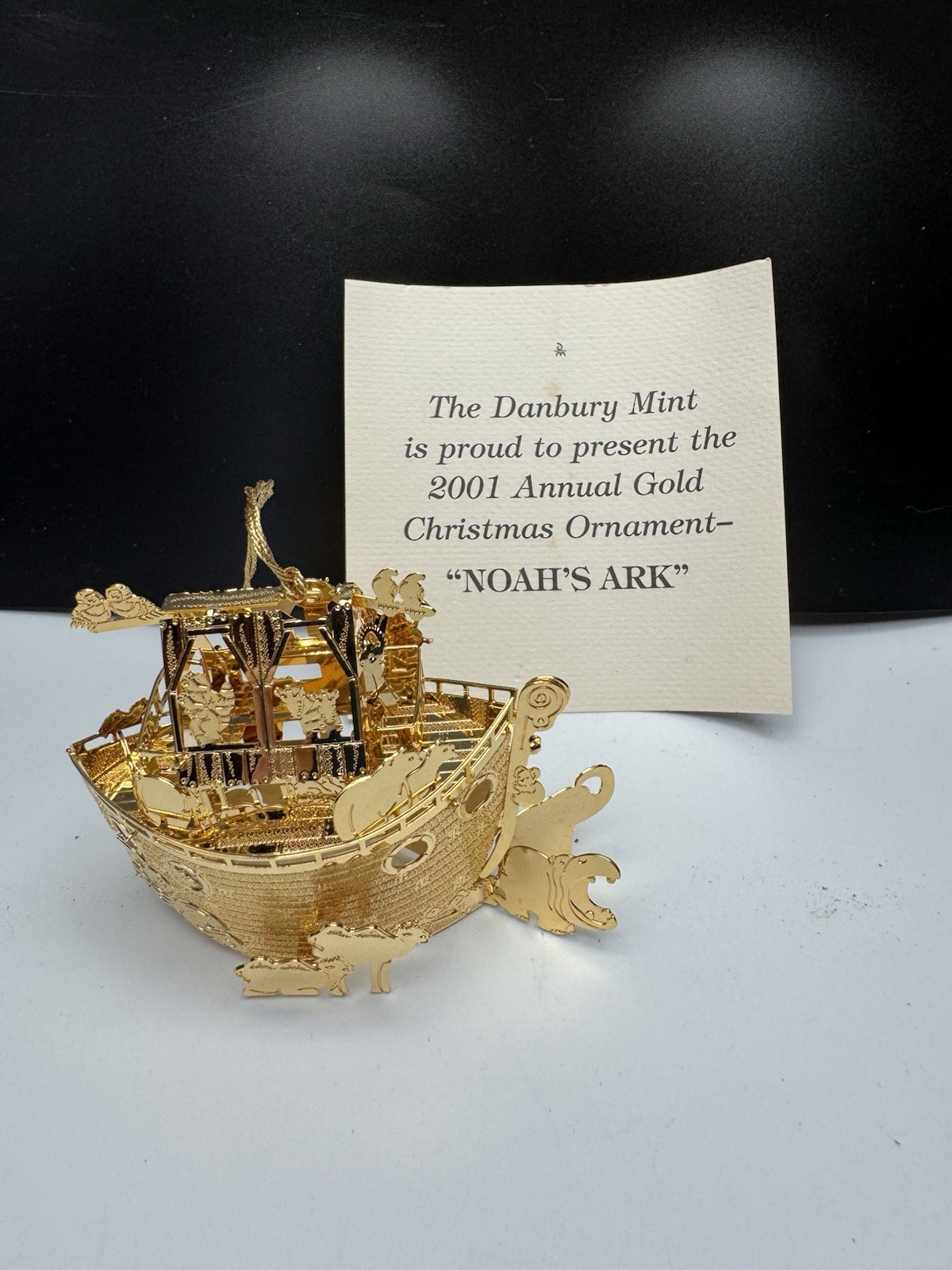 2001 Annual Noah\'s Ark Danbury Mint Christmas Ornament 23k Gold Plated