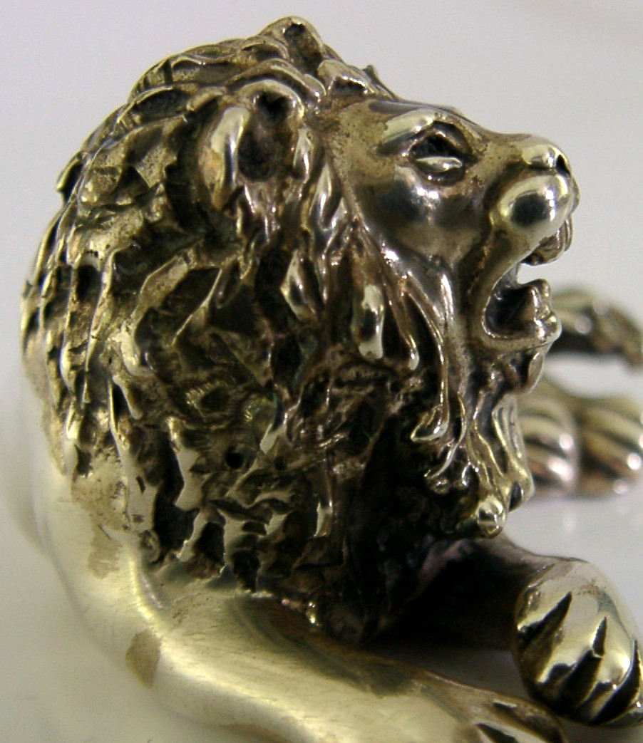 GOOD SIZED HEAVY 53g STERLING SILVER LION ANIMAL FIGURE 1997