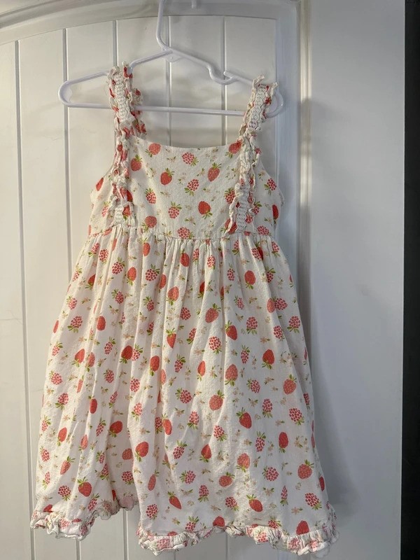 Girls Dress – Strawberry Print Girls Dress – Strawberry Print