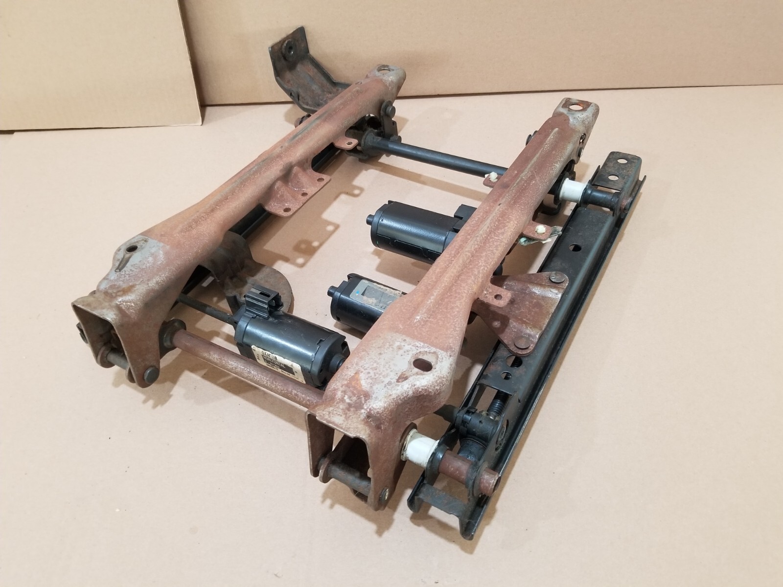 02-05 Dodge Ram Pickup Truck Driver Side Power Seat Track Motor Assembly 3rd Gen