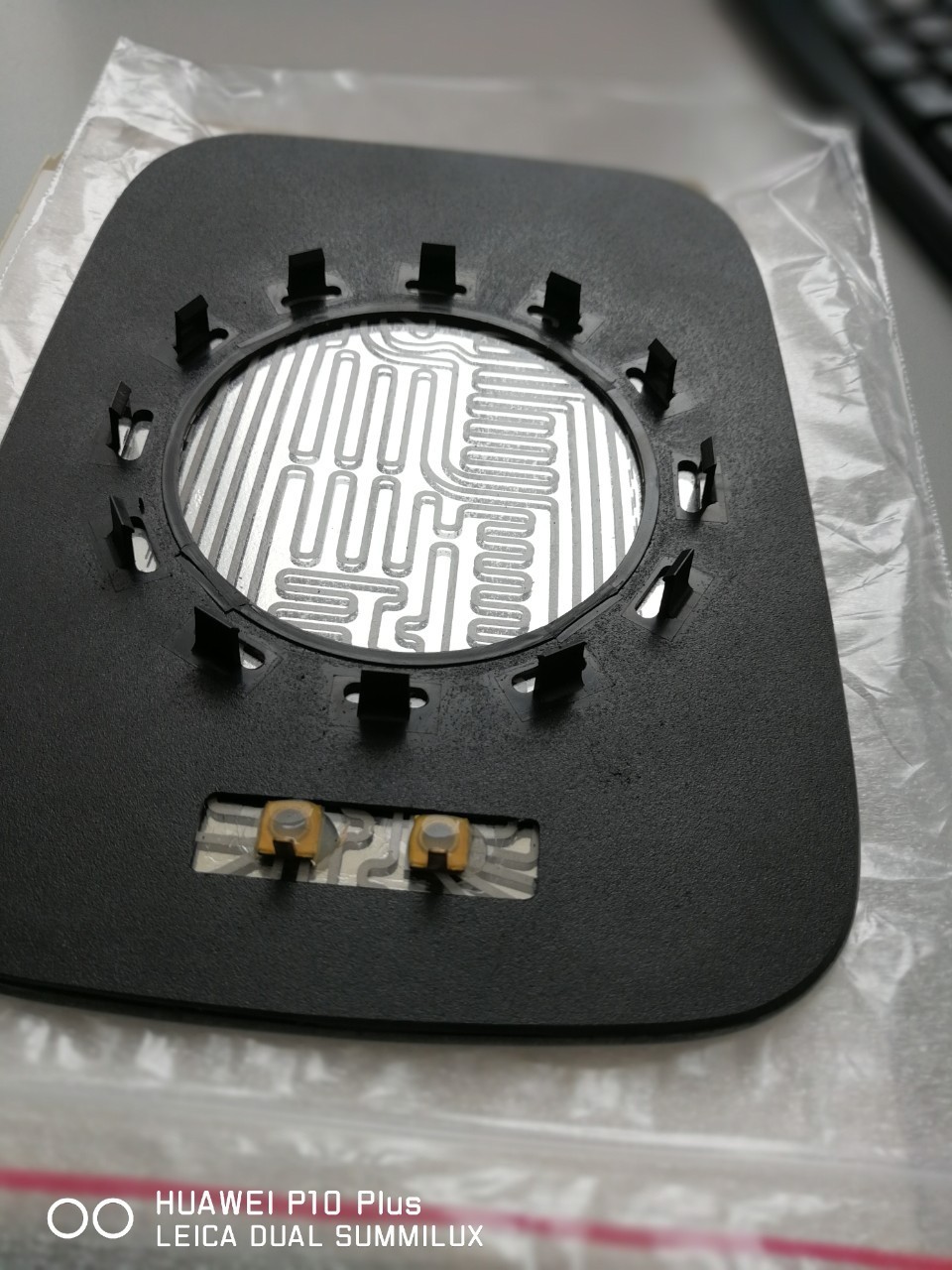 Hummer H2 2002-2009 Heated Convex Side Mirror Glass Replacement w/Backing Plate