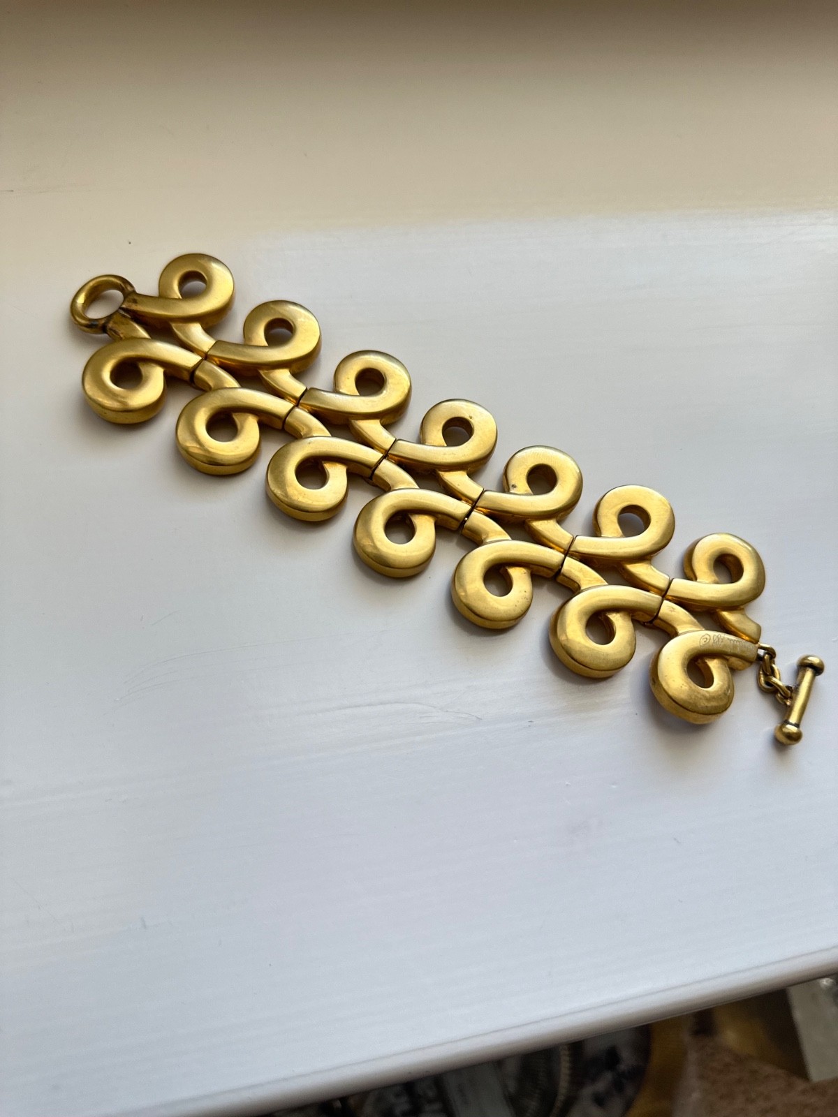 Rare Steven Vaubel Vintage Gold-Tone Sculptural Double Scroll Statement Bracelet Rare Steven Vaubel Vintage Gold-Tone Sculptural Double Scroll Statement Bracelet