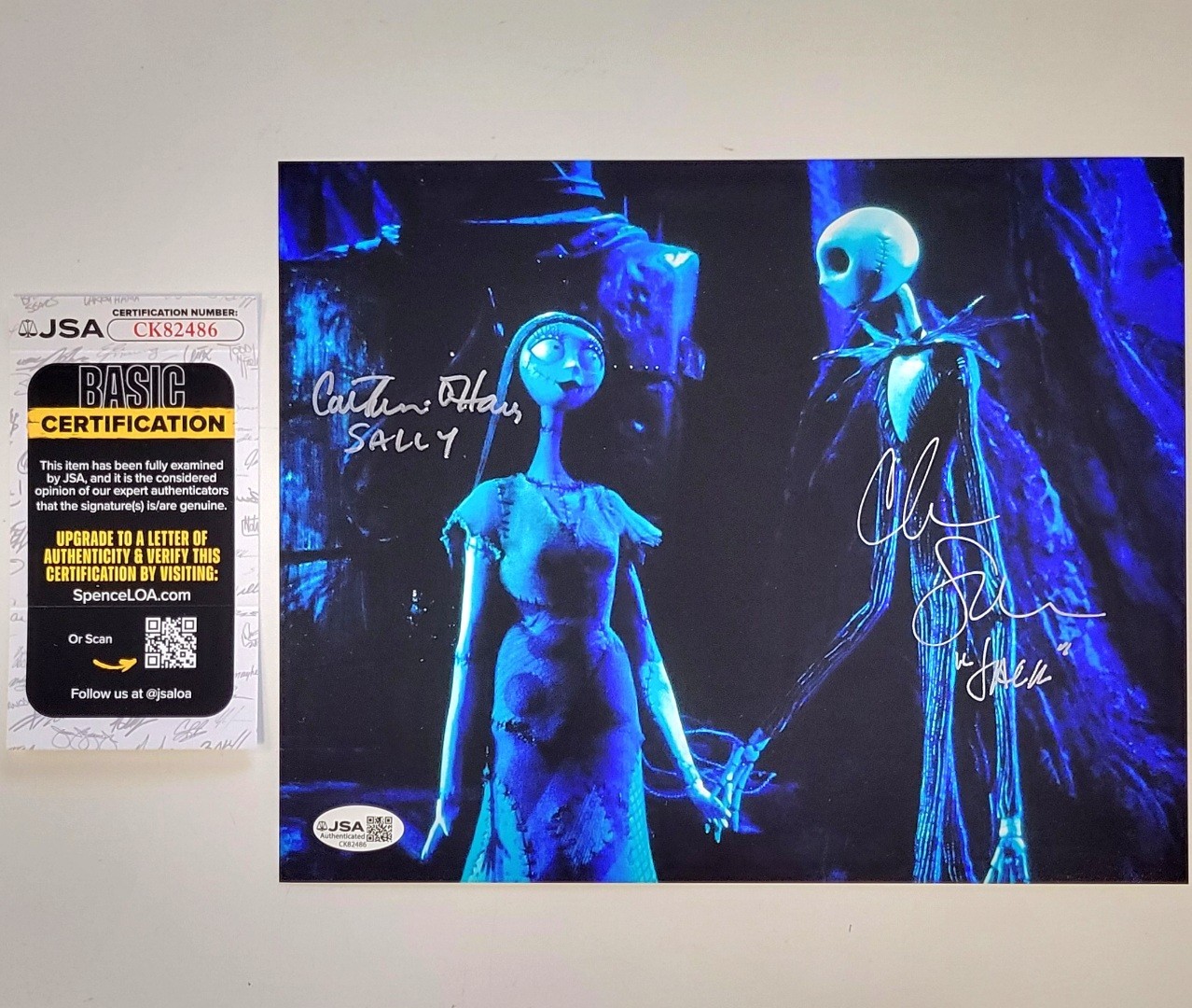 Chris Sarandon & Catherine O\'Hara signed Nightmare 8x10 Photo autograph ~ JSA