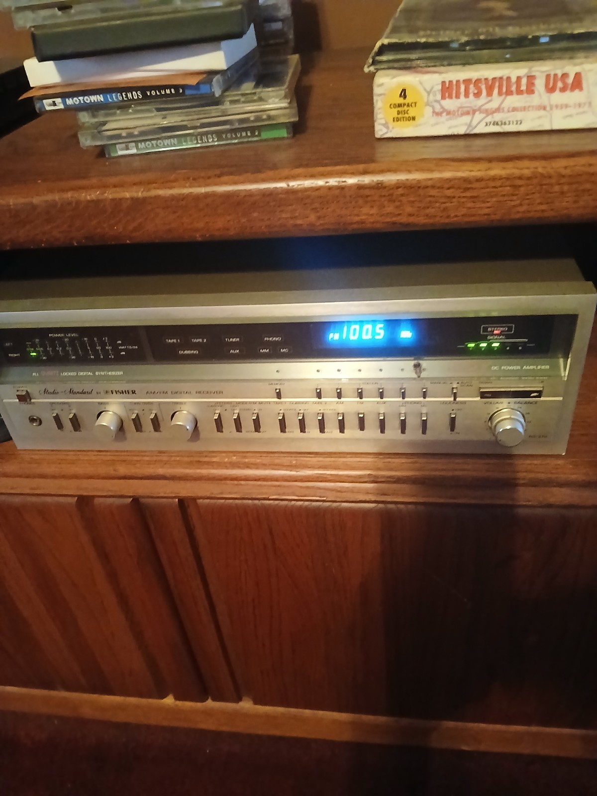 Fisher 270AM-FM Vintage Stereo Receiver Silver Face Analog Tuner