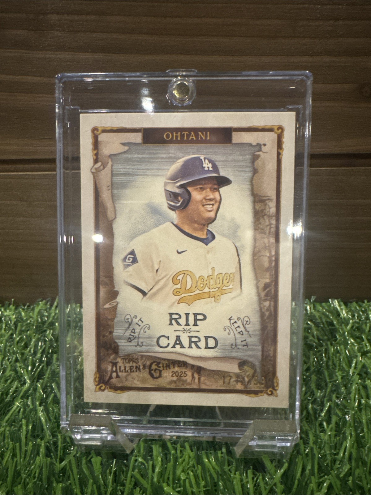 2025 Topps Allen & Ginter - Rip Card Shohei Ohtani /199 *RIPPED* 2025 Topps Allen & Ginter - Rip Card Shohei Ohtani /199 *RIPPED*