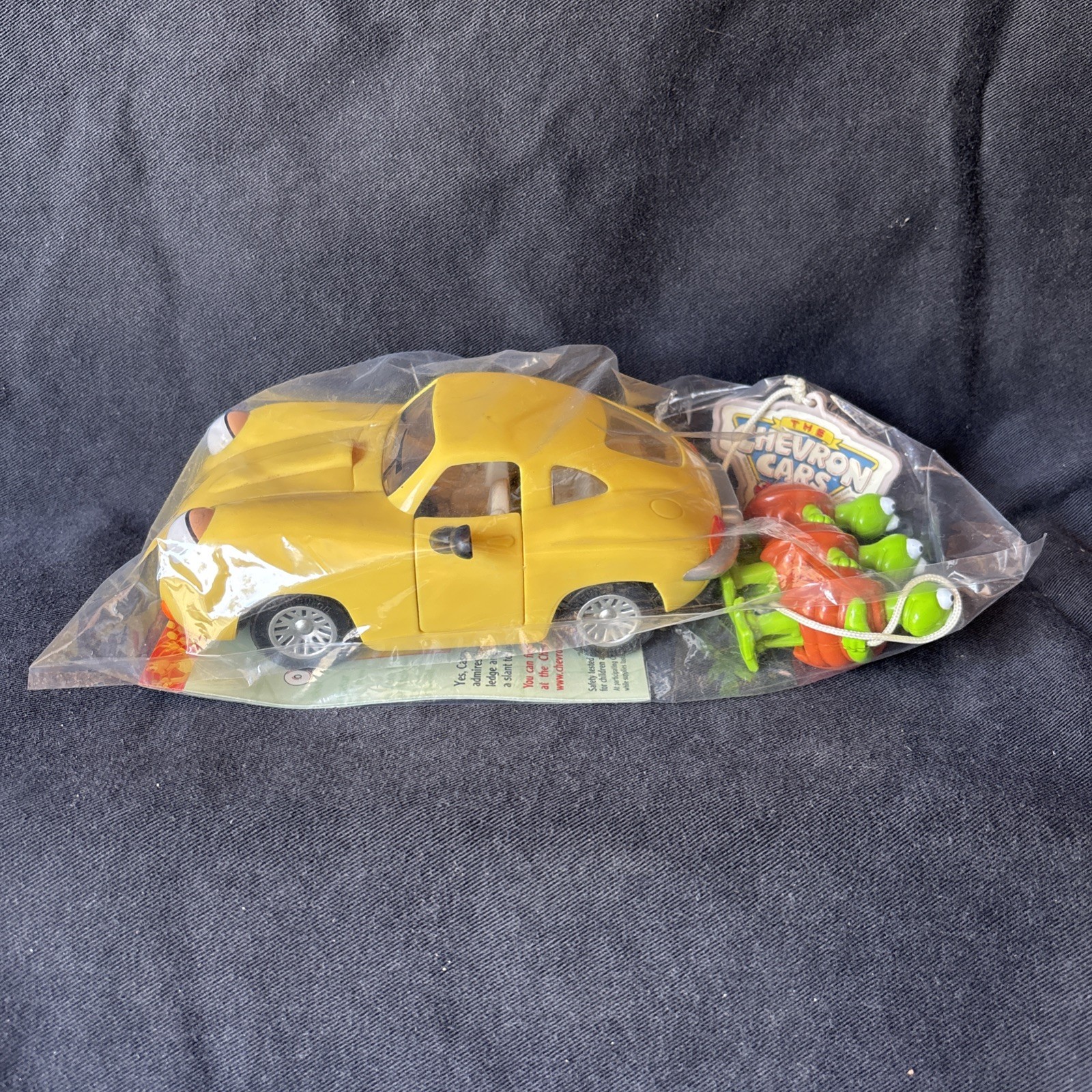 Chevron Cars Yellow Sportscar Porsche Casey Coupe with Turtles Design