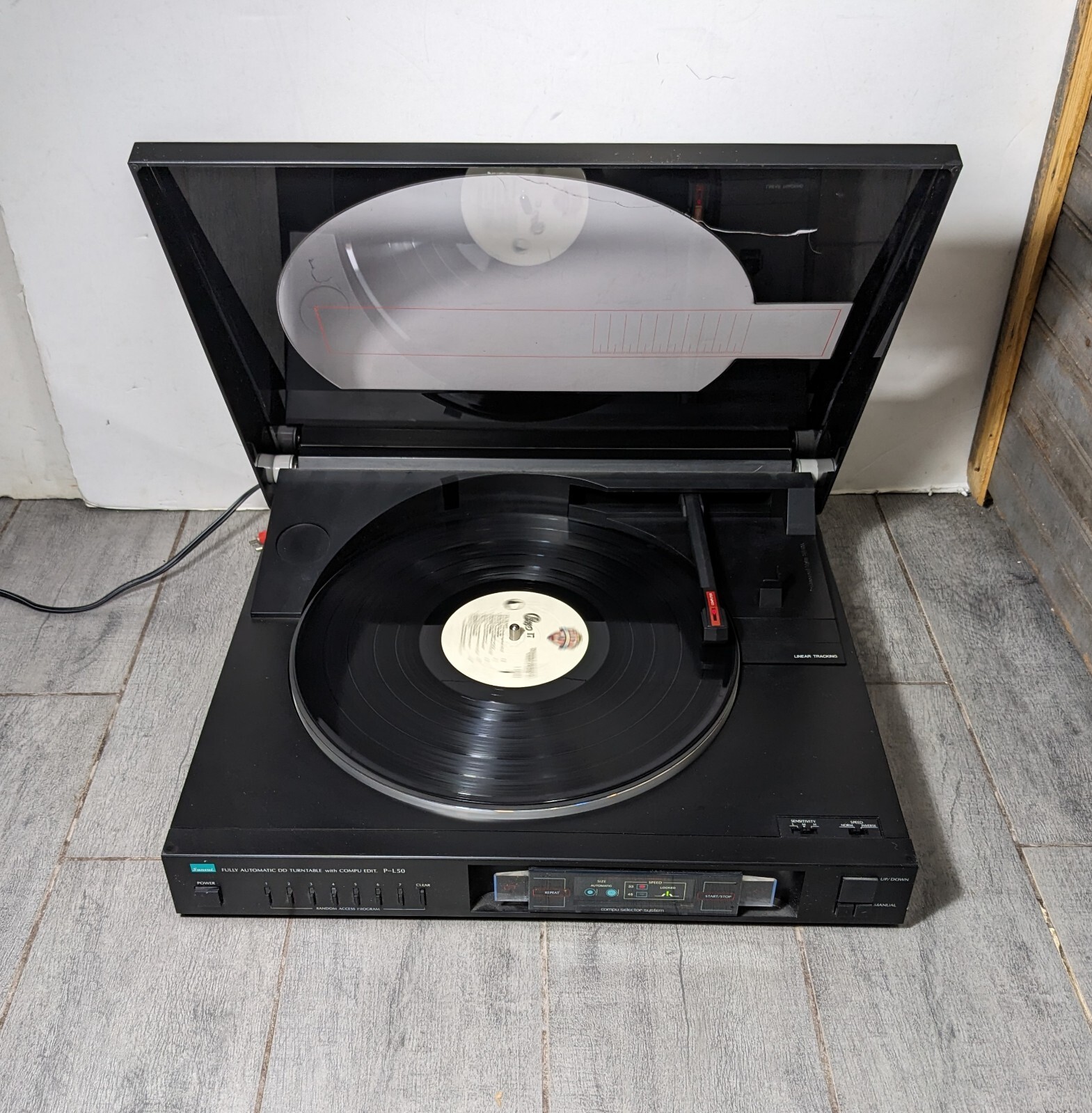Vintage Sansui P-L50 Compu Edit Linear Tracking DD Turntable Record Player