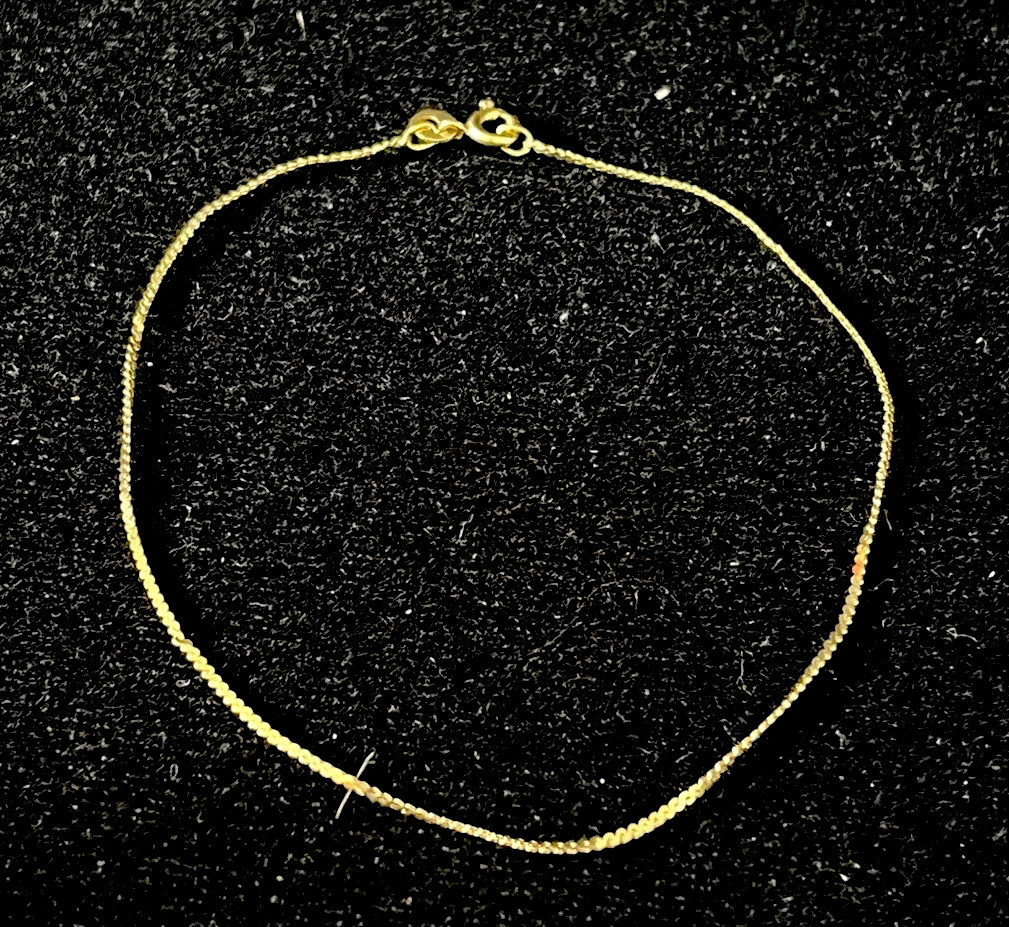 Vintage 9” Italian Gold 1gm 14k   Bracelet Serpentine Link
