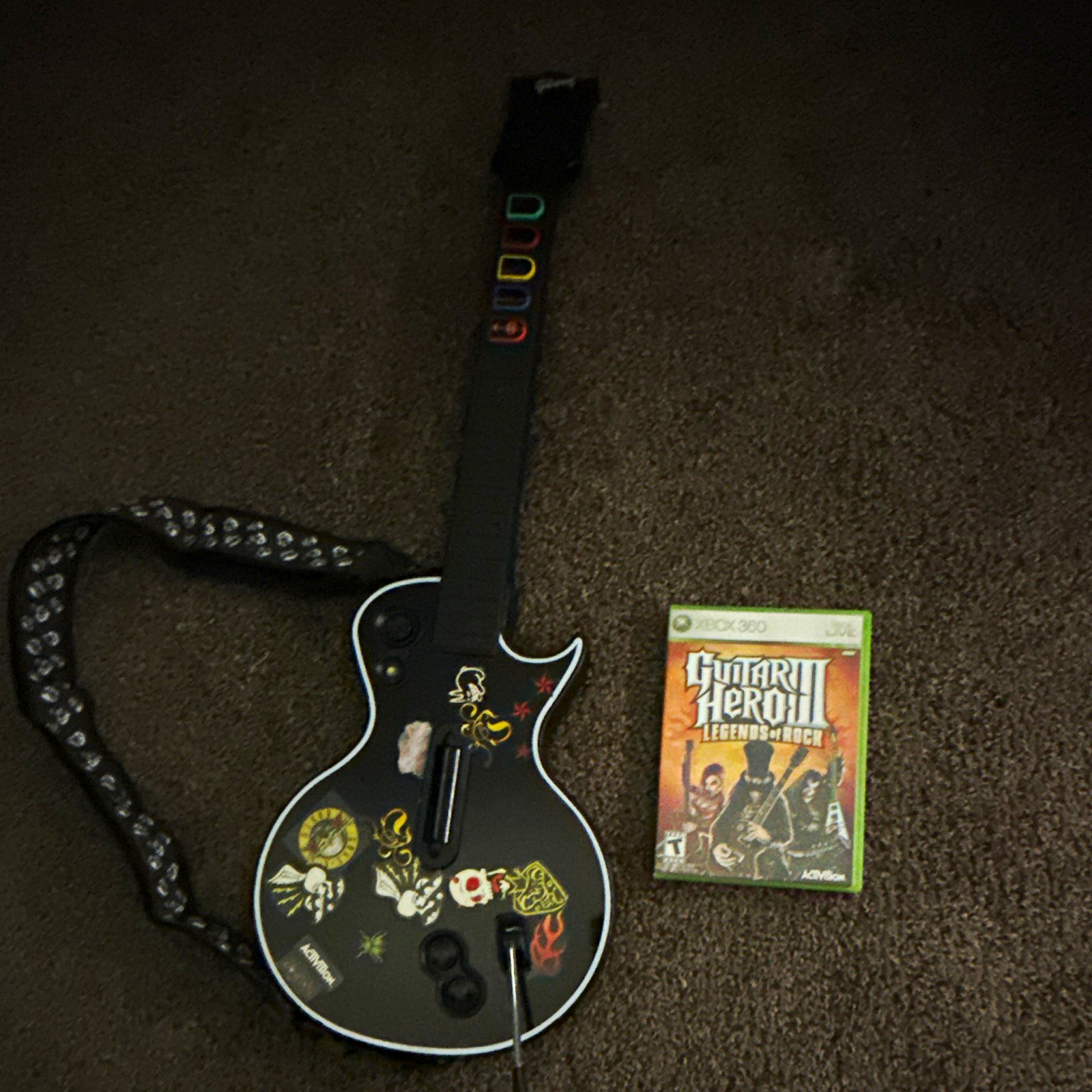 Guitar Hero III Legends of Rock Wireless Guitar Controller Black Strap Xbox 360 Guitar Hero III Legends of Rock Wireless Guitar Controller Black Strap Xbox 360