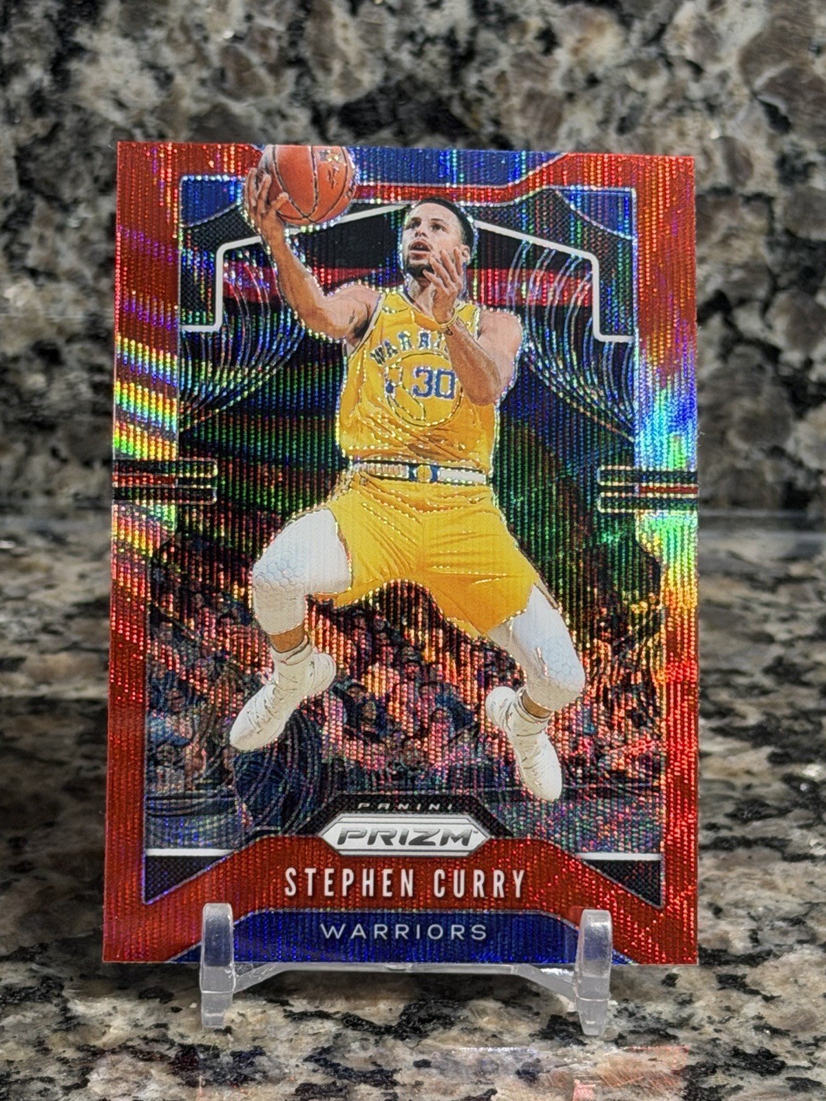 2019-20 Panini Prizm - Stephen Curry #98 Red Prizm Very Clean 2019-20 Panini Prizm - Stephen Curry #98 Red Prizm Very Clean