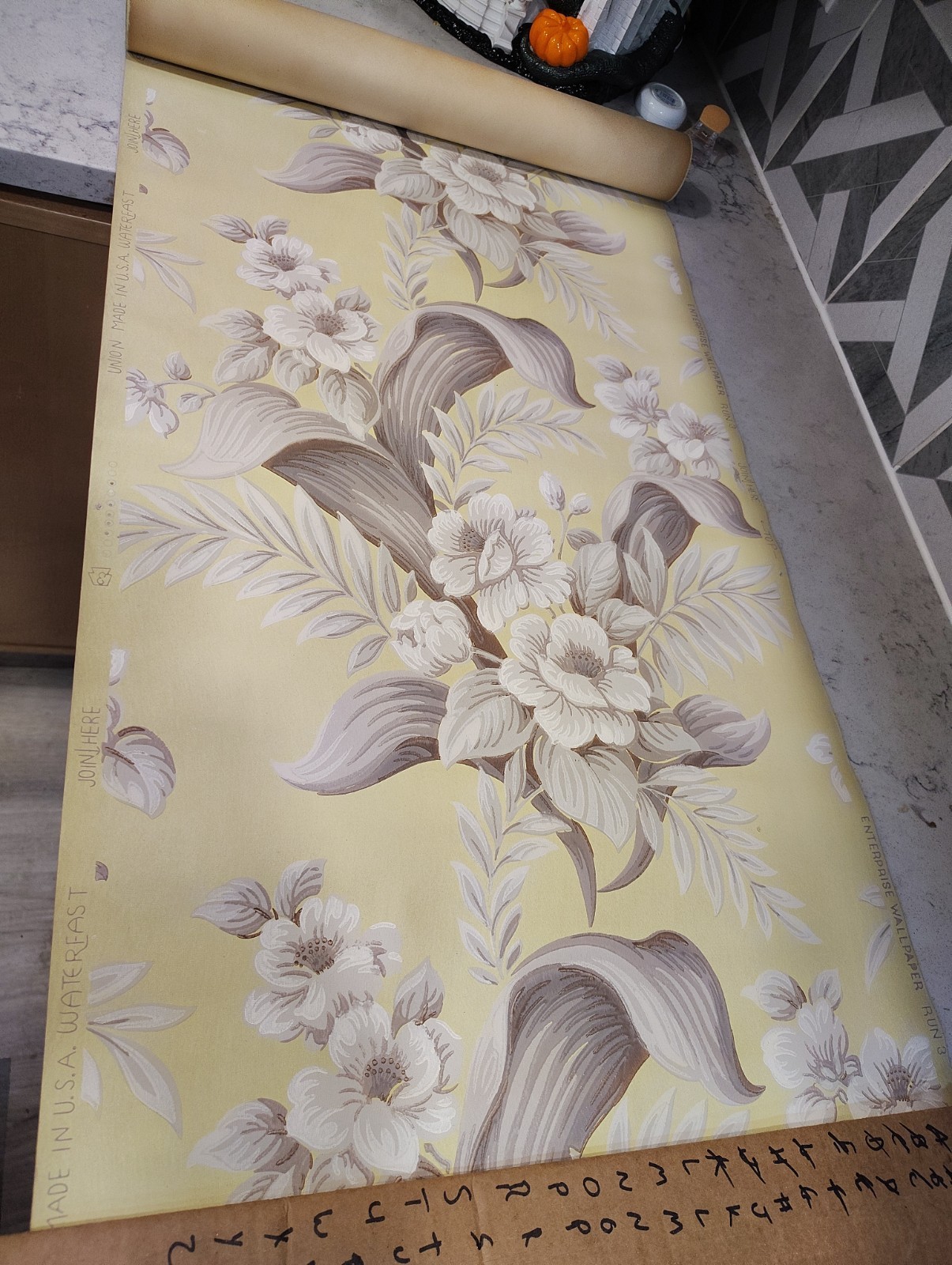Vintage Wallpaper Roll Vintage Wallpaper Roll