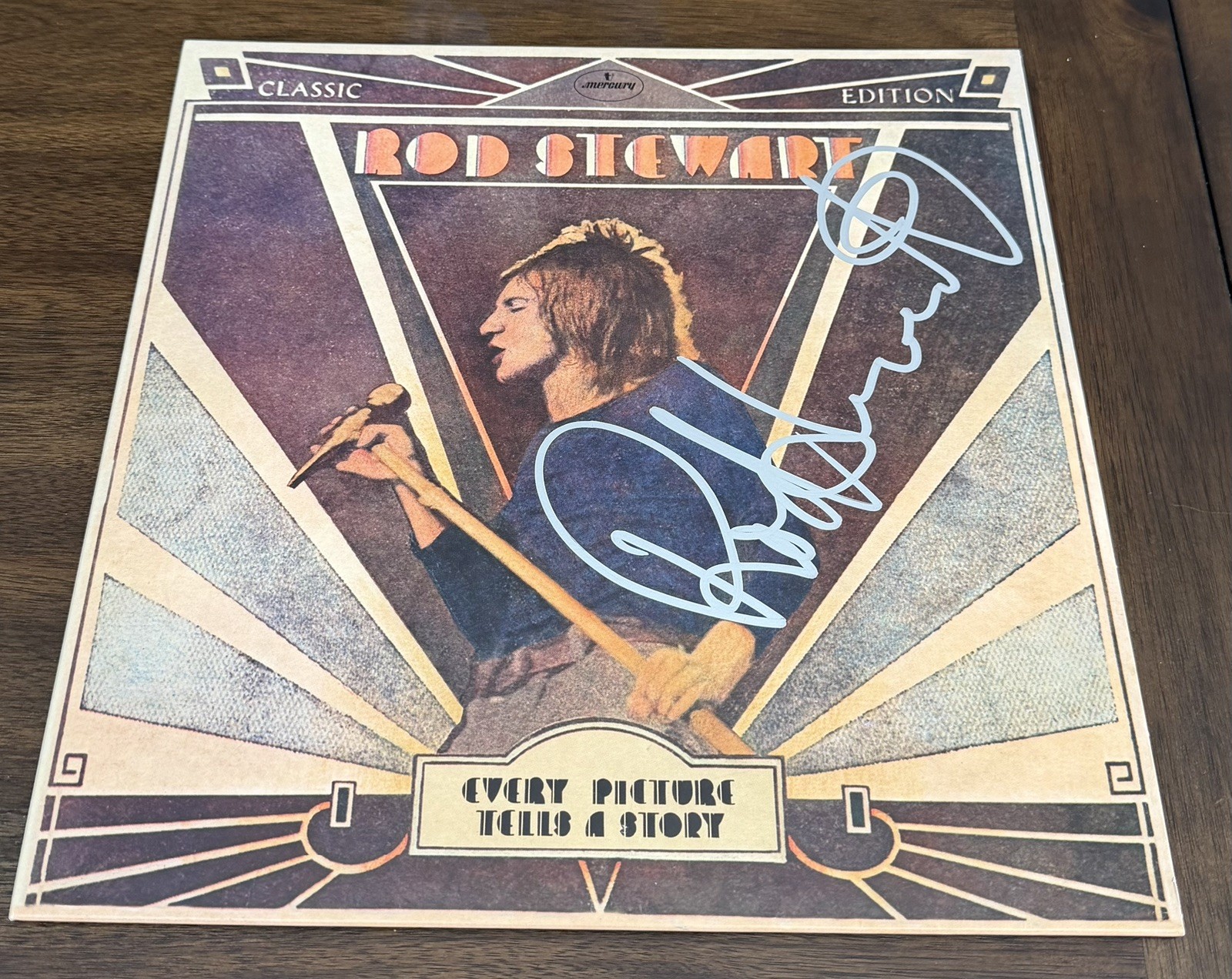 ROD STEWART Signed Every Picture Tells A Story VINYL RECORD BECKETT BX50596 ROD STEWART Signed Every Picture Tells A Story VINYL RECORD BECKETT BX50596