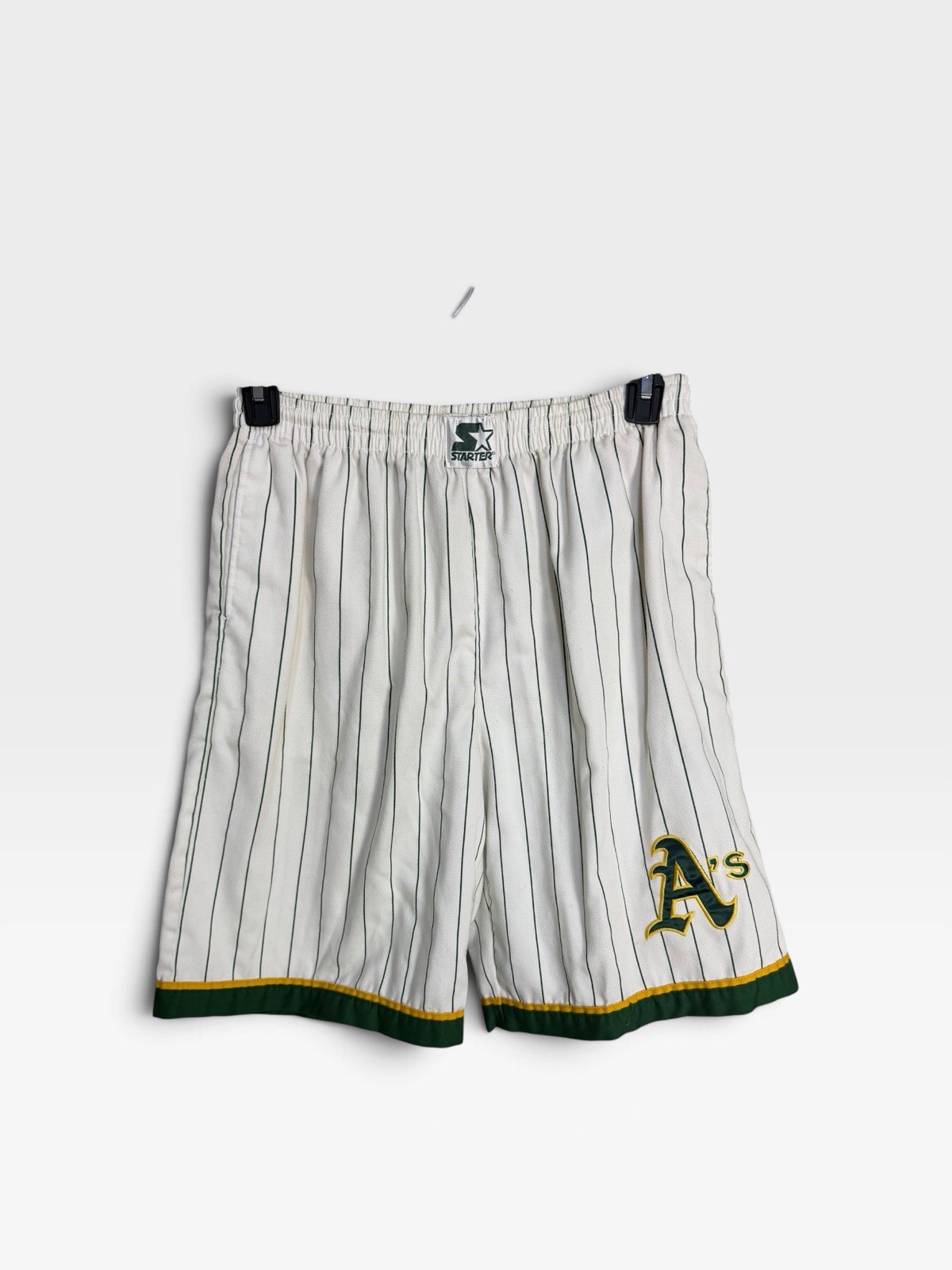Vintage Starter Oakland Athletics Pinstripe Shorts 90s Mens M