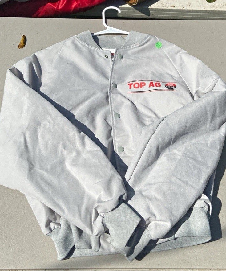 Farm Bureau Co-op Top Ag Gray Men\'s M Polyester Crewneck Snap Pullover Logo Farm Bureau Co-op Top Ag Gray Men\'s M Polyester Crewneck Snap Pullover Logo