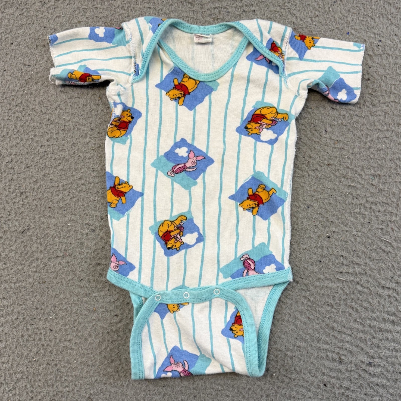 Vintage Winnie the Pooh One Piece 6 Month Baby 18-24lbs Romper Disney Cartoon
