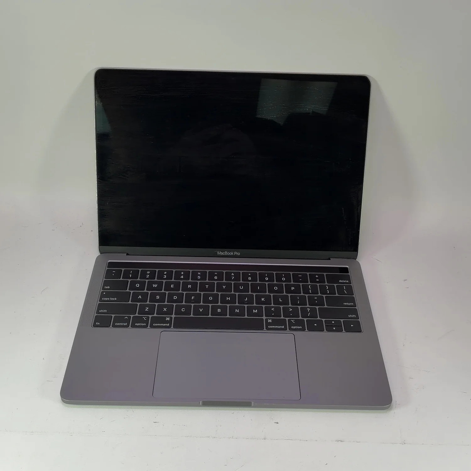 Broken 2019 Apple MacBook Pro Quad Core i5 2.4GHz 16GB RAM 512GB SSD For Parts