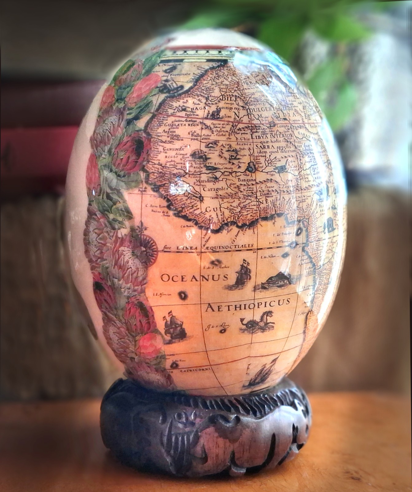 Vintage Decoupage Ostrich Egg Africa Map Elephant Animals Carved Wood Stand Vintage Decoupage Ostrich Egg Africa Map Elephant Animals Carved Wood Stand