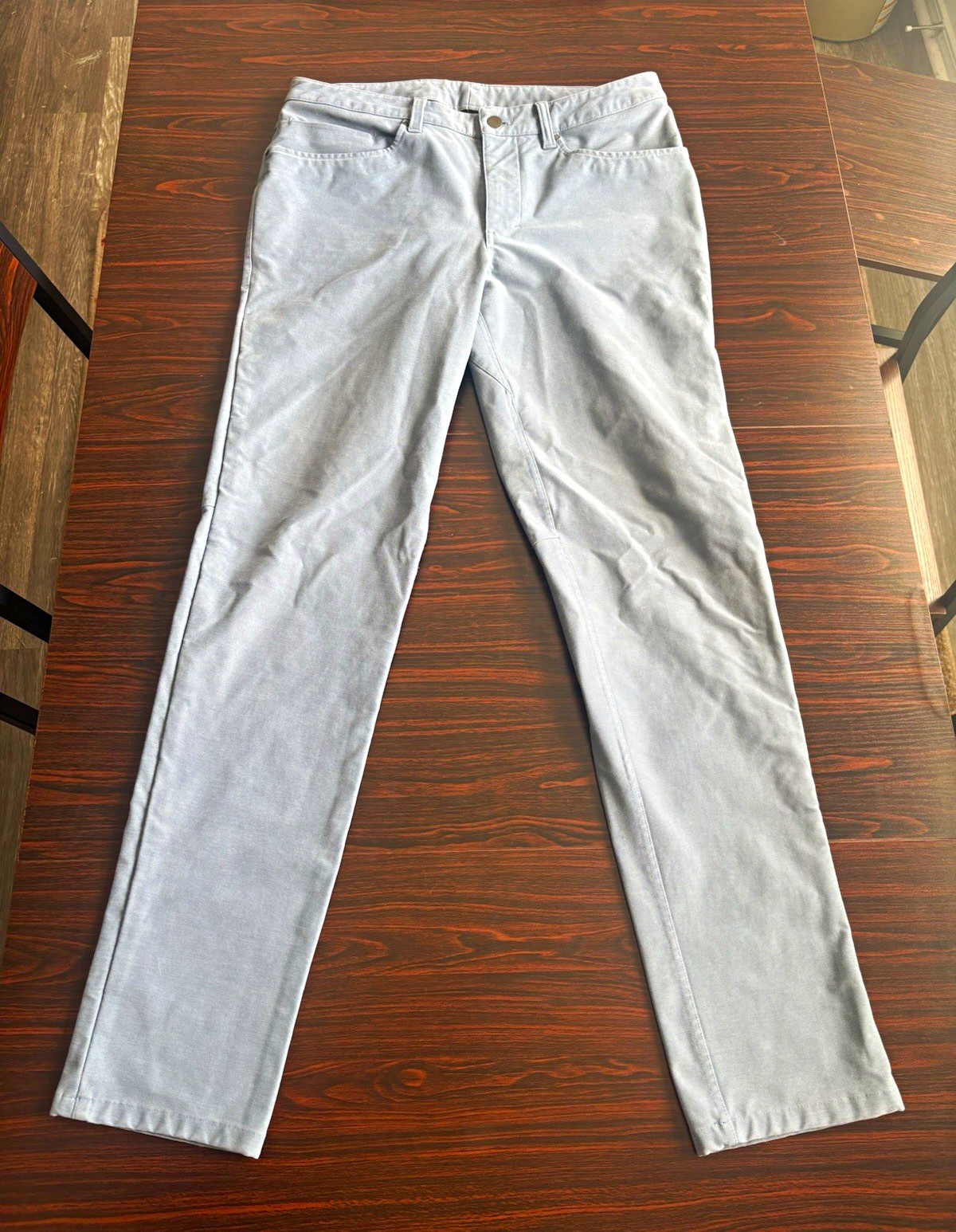 Luluemon Men’s Gray Casual Pants Flat Front Straight 32 Luluemon Men’s Gray Casual Pants Flat Front Straight 32