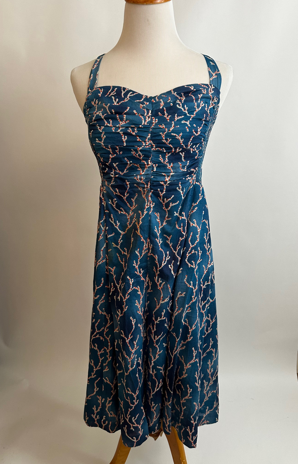 HD in Paris Anthropologie Blue coral print dress US 4