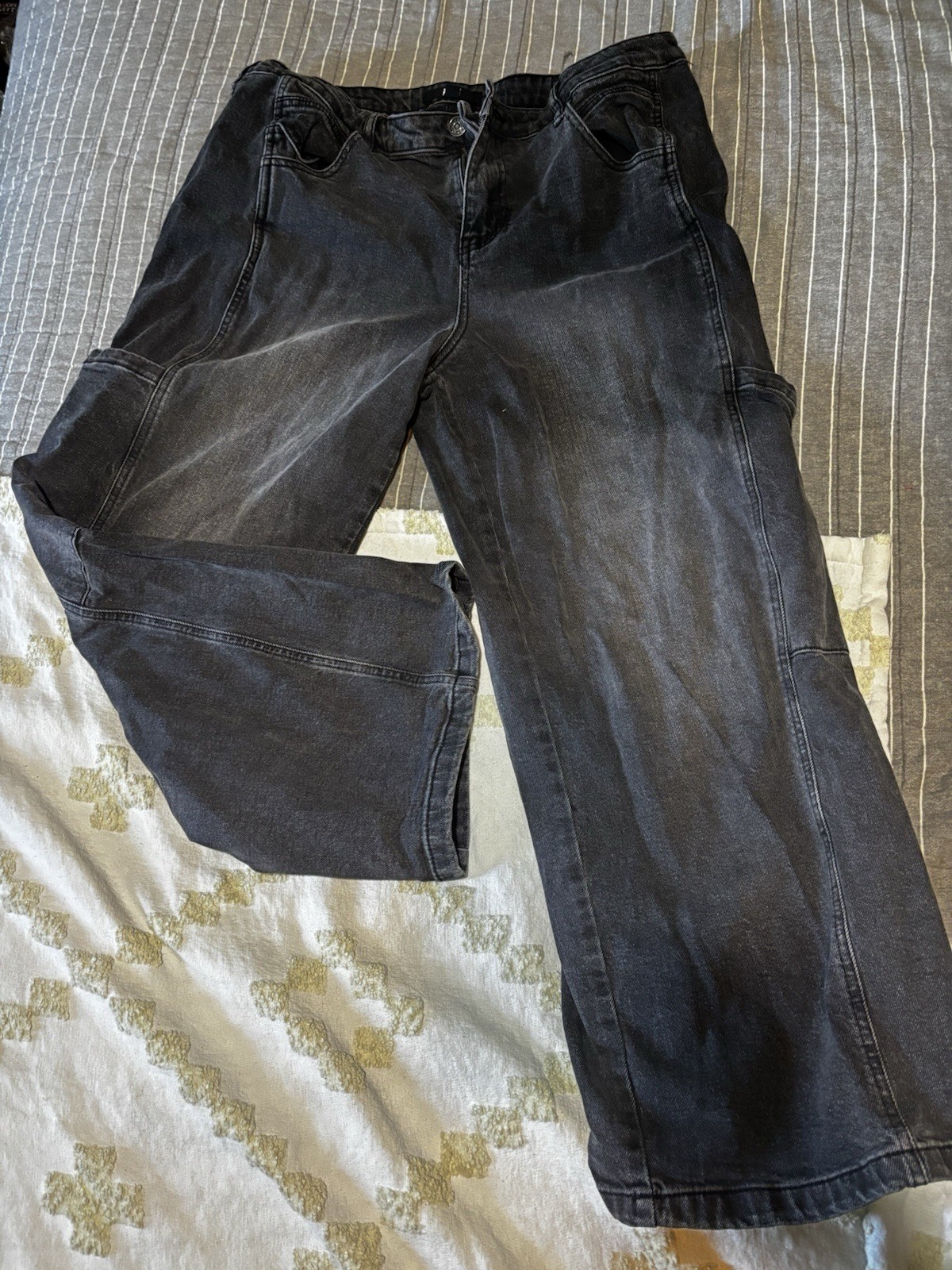 Madden NYC Women’s Size 16 Black Washed Cargo Jeans Carpenter Utility Pants