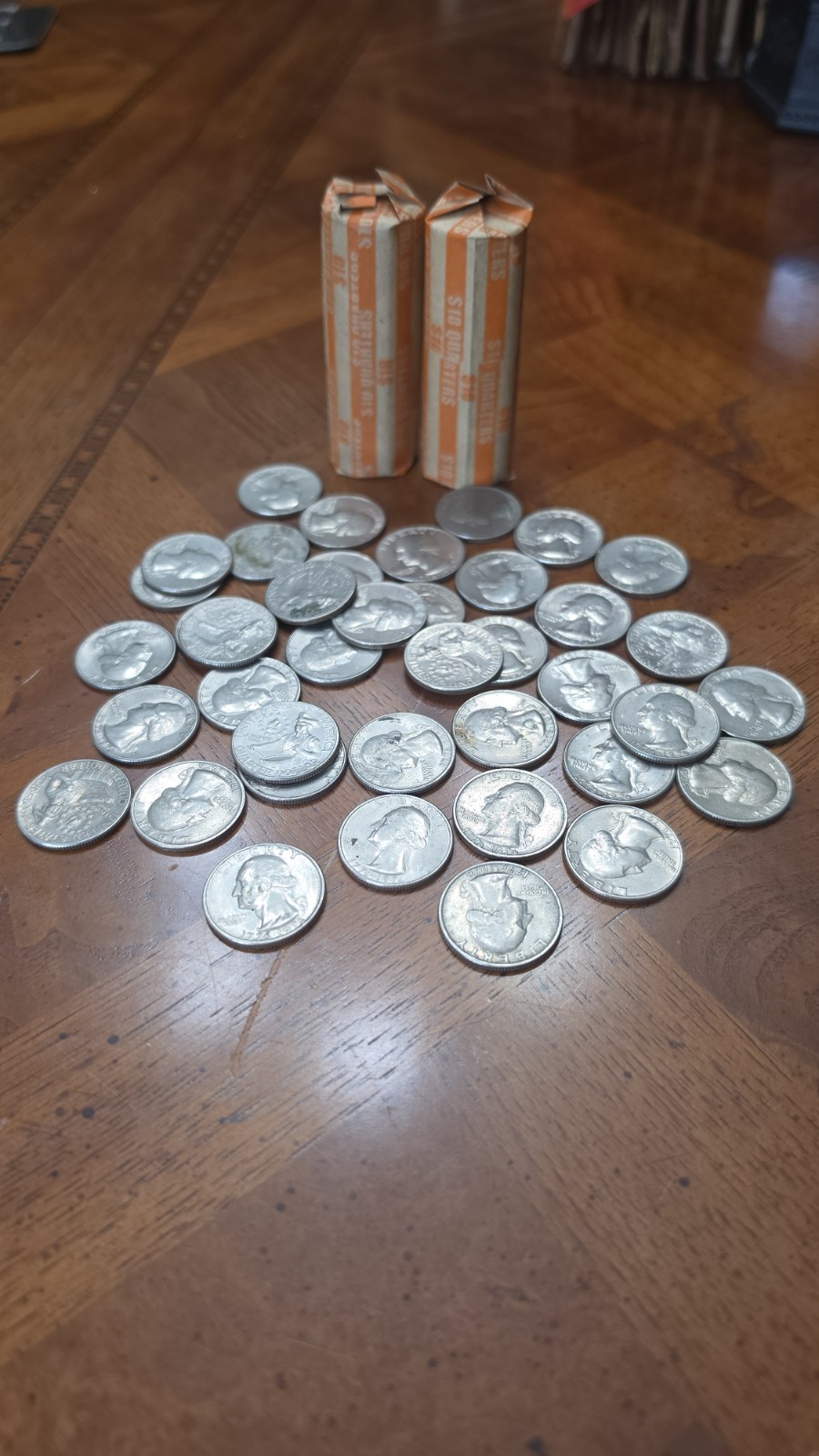 One Vintage Roll of Bicentennial Quarters (40 Coins) - Circulated One Vintage Roll of Bicentennial Quarters (40 Coins) - Circulated