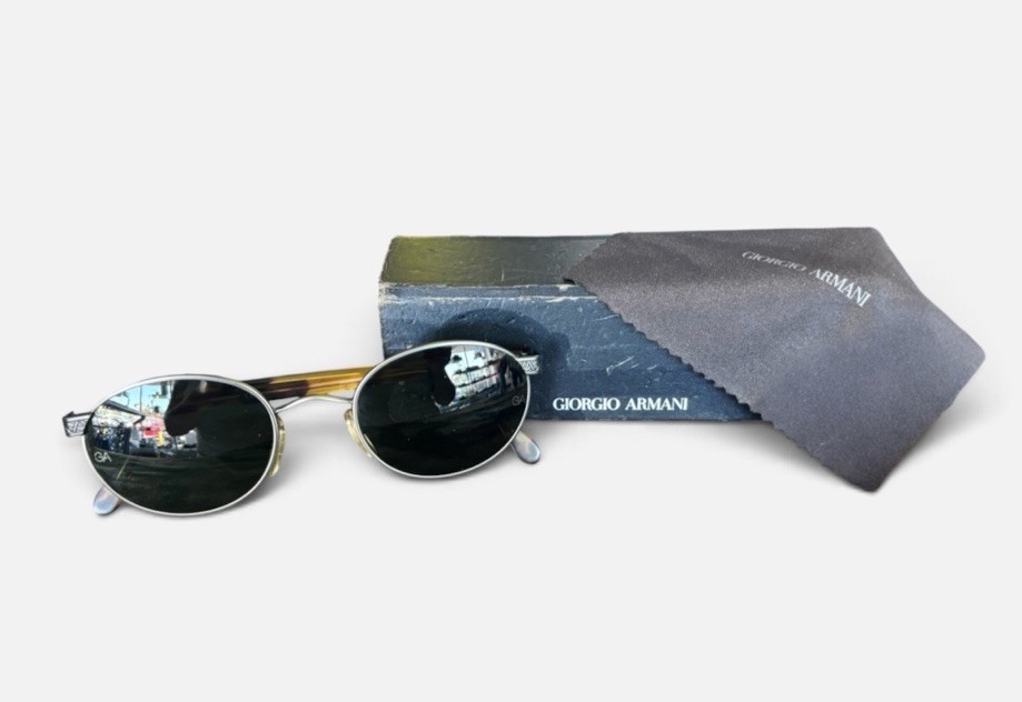 VTG 1990s GIORGIO ARMANI 633 840 Oval Sunglasses Large Tortoiseshell 140