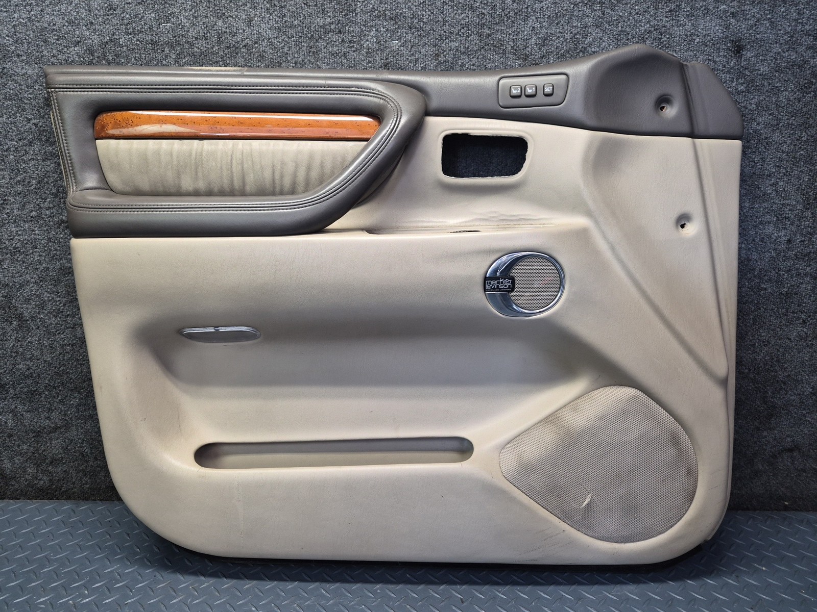 2003-2007 LEXUS UZJ100L LX470 FRONT LEFT DRIVER SIDE DOOR INTERIOR PANEL TRIM