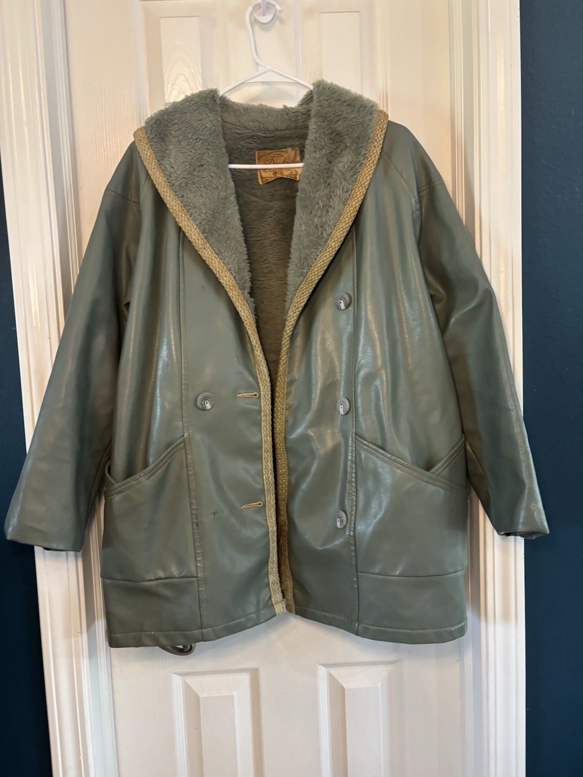 Vtg 60s US Rubber Doe-Lon Vinyl Car Coat Fur Lined Sage Green Hooded Jacket