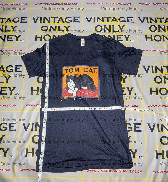 VINTAGE RARE 1970 TOM CAT RECORDS LABEL CREATED BY TOM CATALANO T-SHIRT VINTAGE RARE 1970 TOM CAT RECORDS LABEL CREATED BY TOM CATALANO T-SHIRT