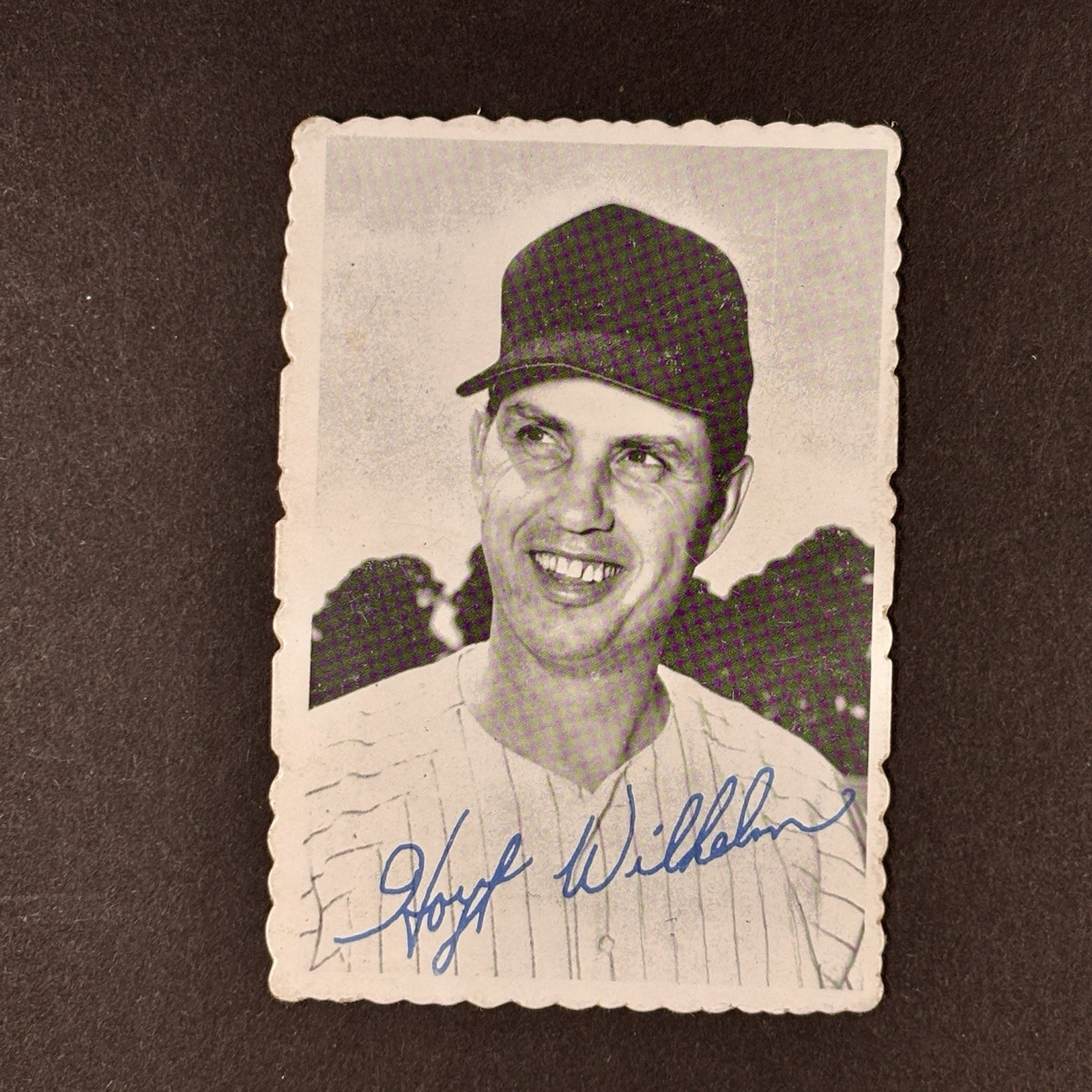 Hoyt Wilhelm Topps 1969 Deckle #11 Hoyt Wilhelm Topps 1969 Deckle #11