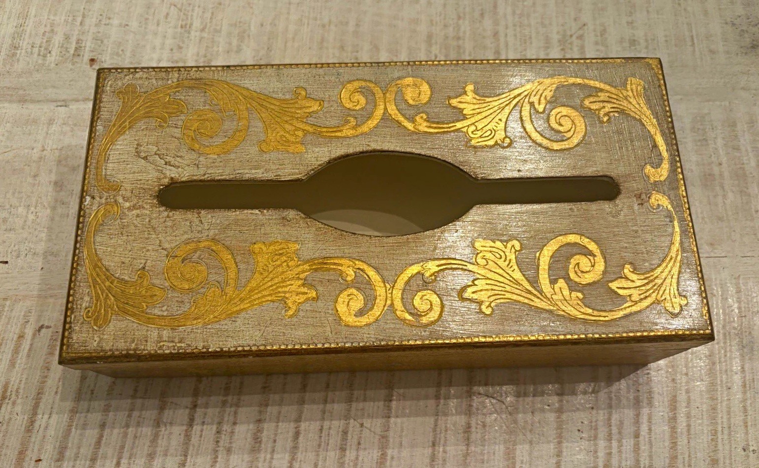 Vintage Italian Florentine Tissue Box Cover Wood Gold Gilt Mid Century Florentia
