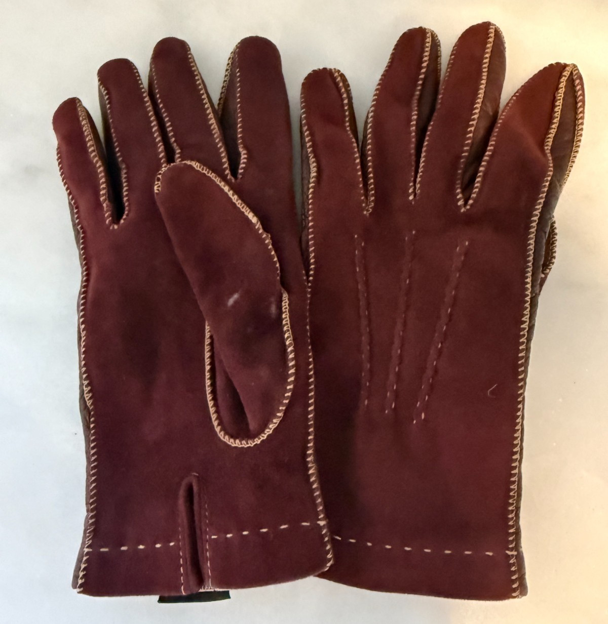 Loro Piana Burgundy Women\'s Lamb Suede Gloves Cashmere Interior SZ M