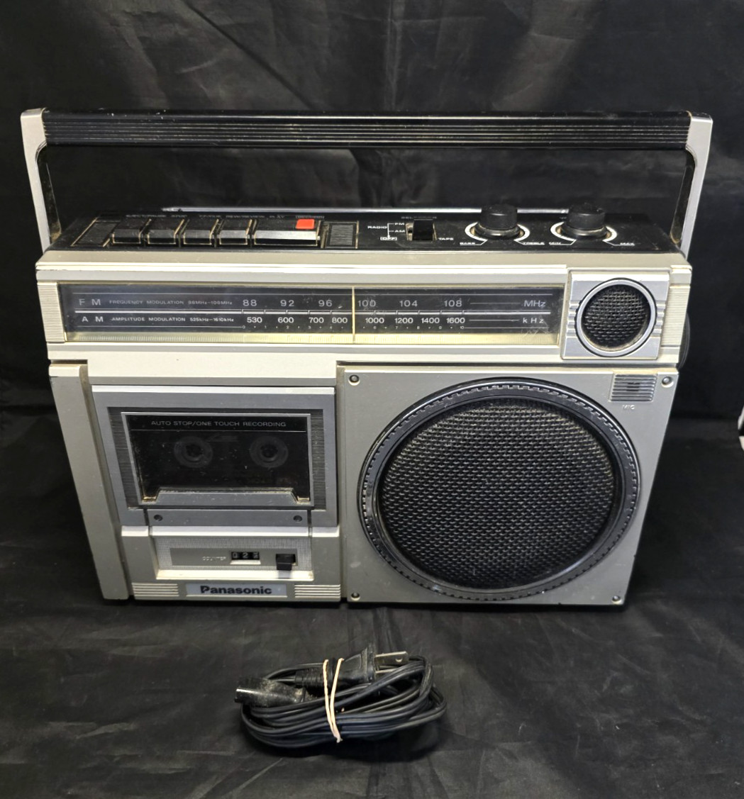 MINT EUC Panasonic RX-1540 Vintage Boombox AM/FM Cassette Recorder Tested Works