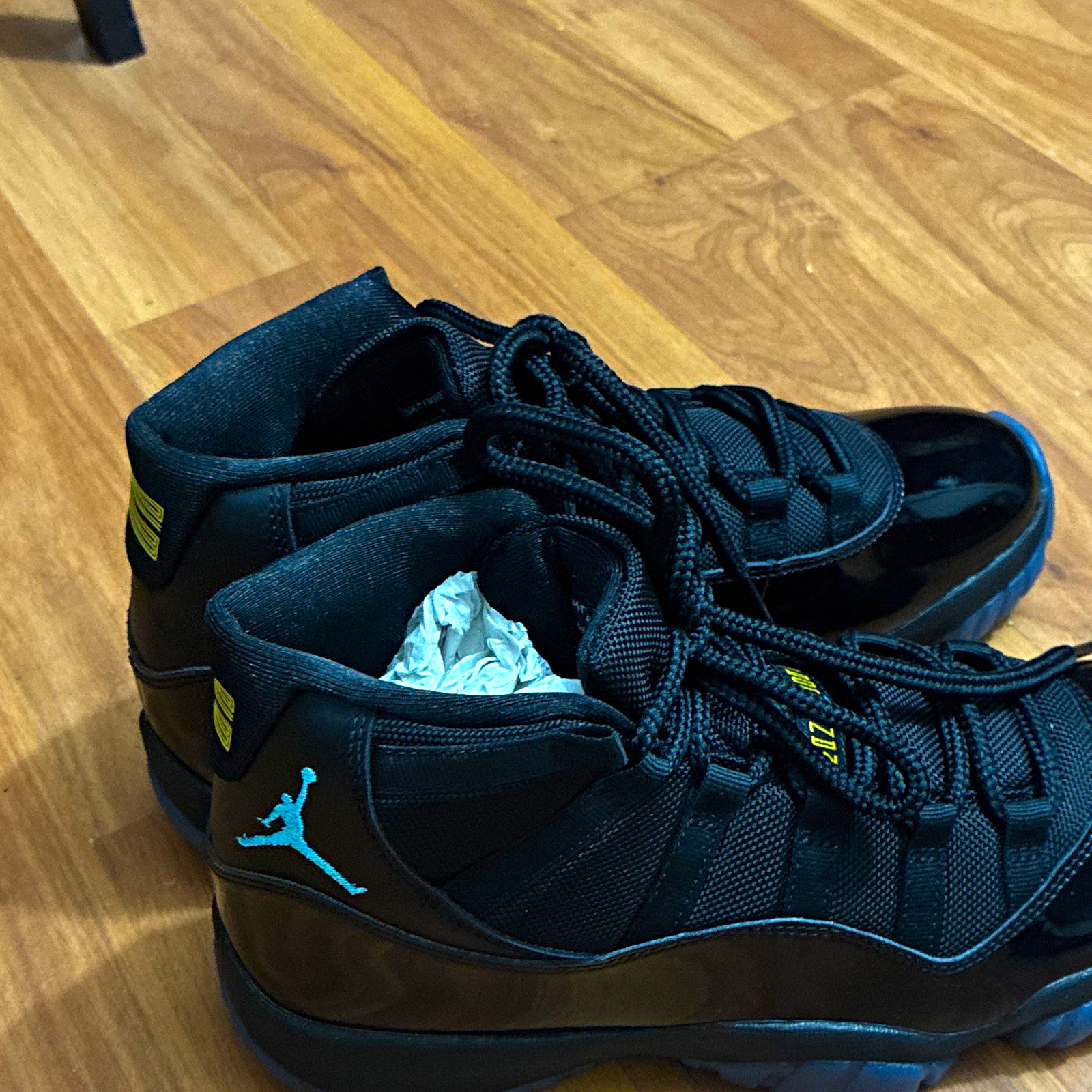 Jordan Air Jordan 11 Men’s Black Mid Top Lace-Up Basketball Sneakers