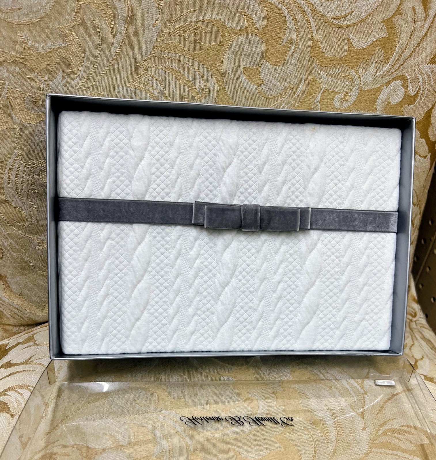 Hortense B Hewitt Simply Knitted Guest Book White with Grey Velvet Ribbon Hortense B Hewitt Simply Knitted Guest Book White with Grey Velvet Ribbon