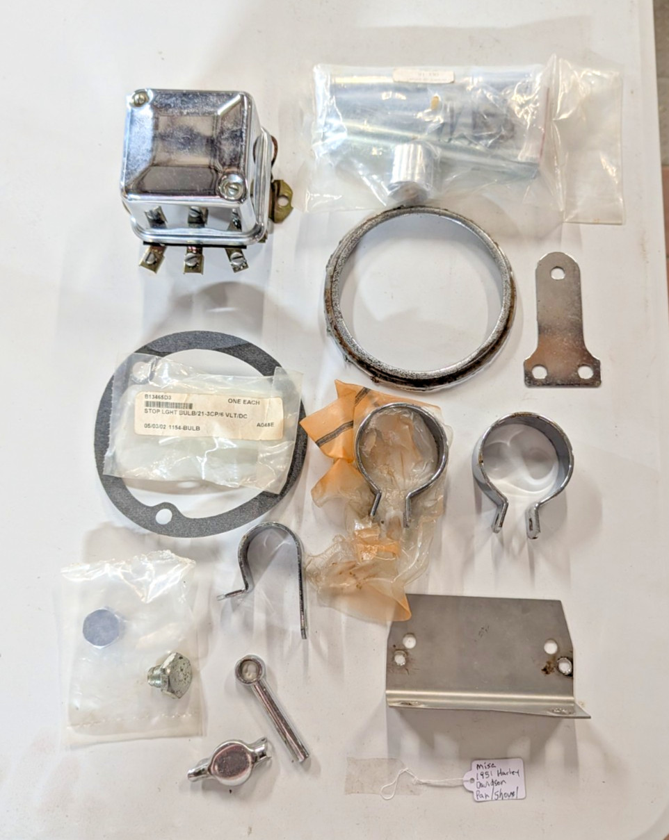 Vintage Harley-Davidson Motorcycle 1951 Panhead Mix Lot. Vintage Harley-Davidson Motorcycle 1951 Panhead Mix Lot.