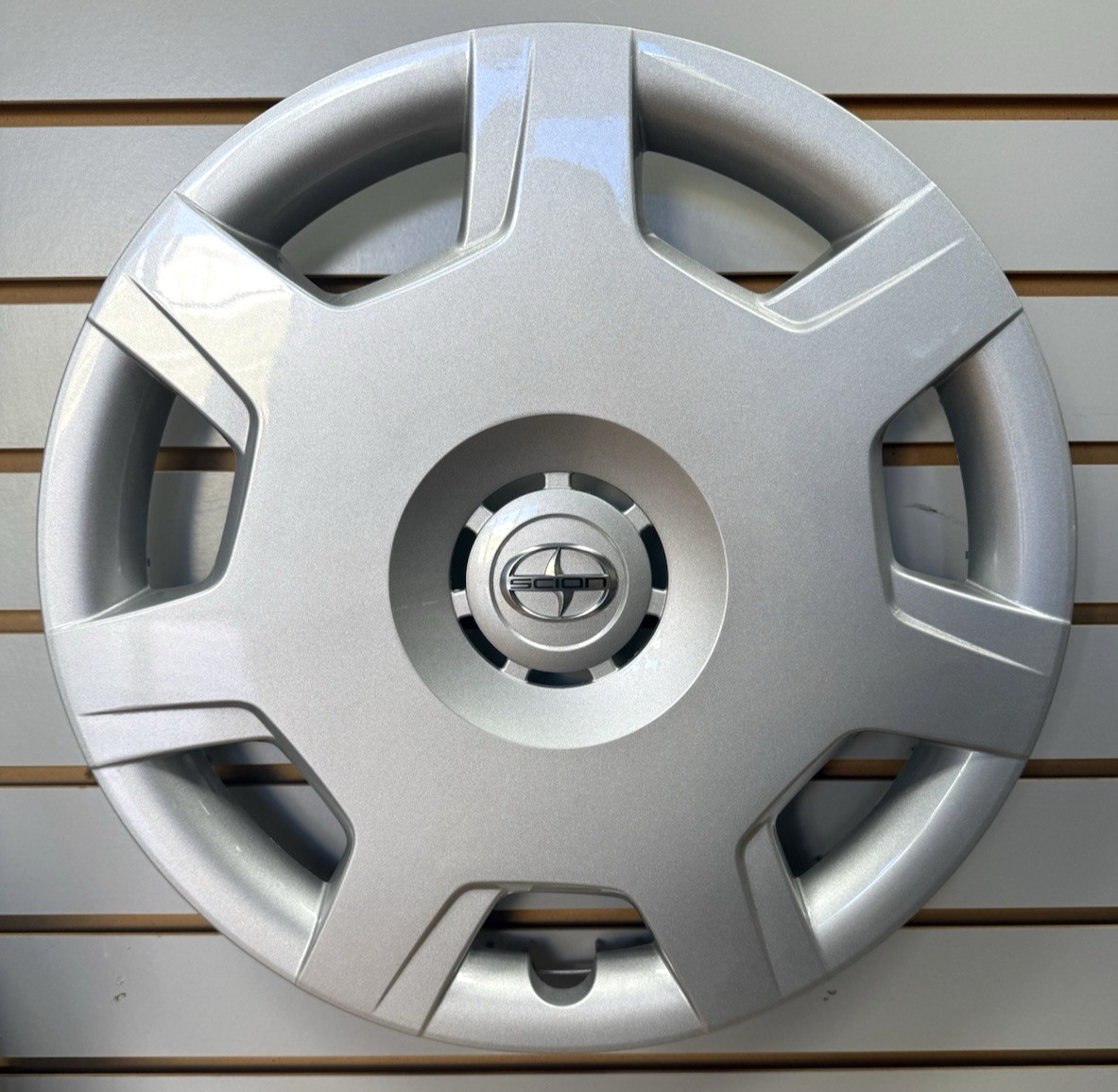 Scion XB XD 16
