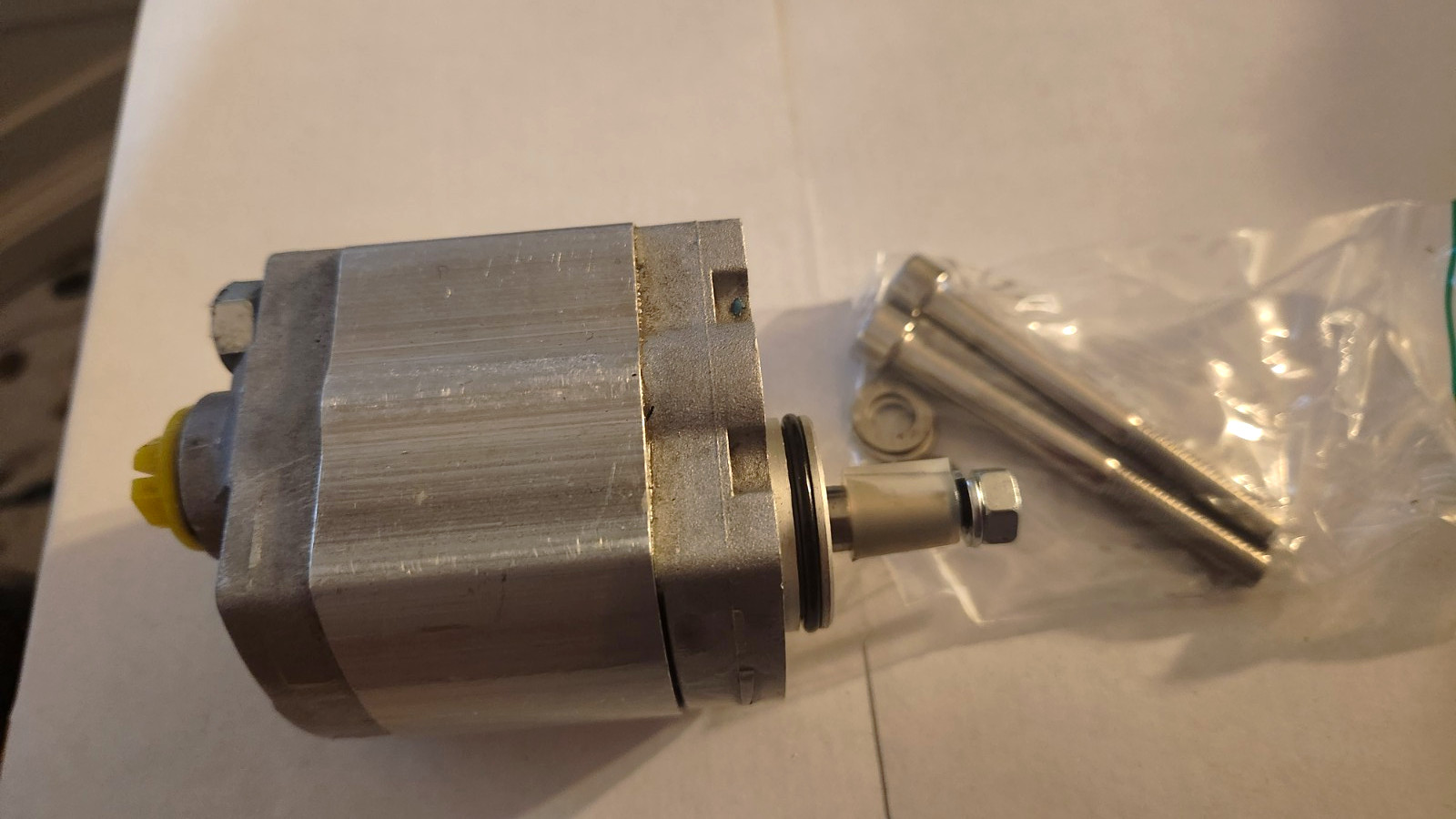 Svendborg Brakes Hydraulic Gear Pump 1.6CCM 300 bar GRP1 MPN 0305-1064-807 Svendborg Brakes Hydraulic Gear Pump 1.6CCM 300 bar GRP1 MPN 0305-1064-807