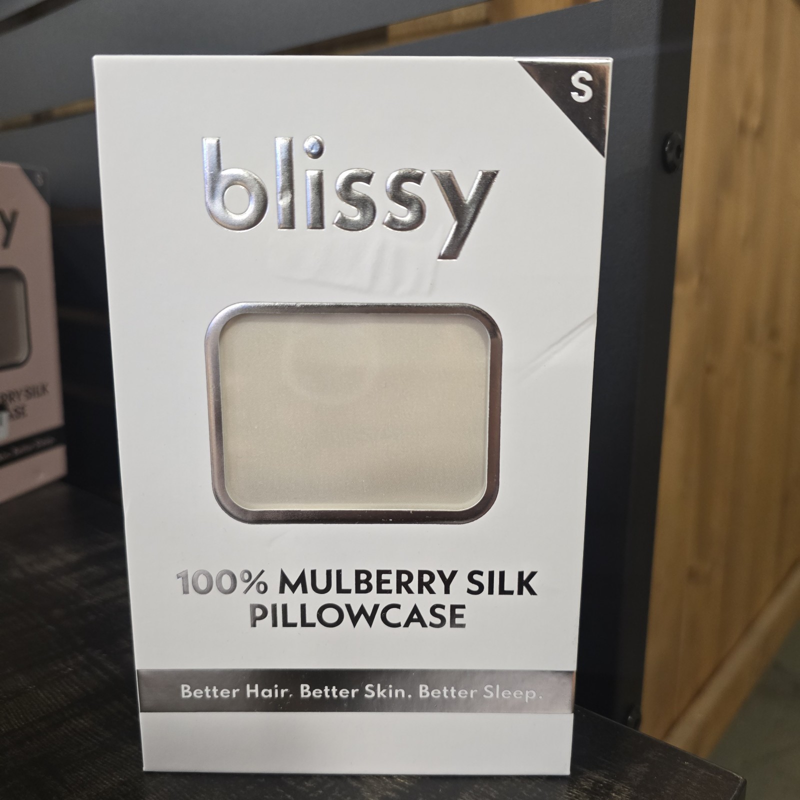 Blissy Mulberry Silk 1 Pillowcase Hidden Zipper Ivory white Standard NIB Blissy Mulberry Silk 1 Pillowcase Hidden Zipper Ivory white Standard NIB