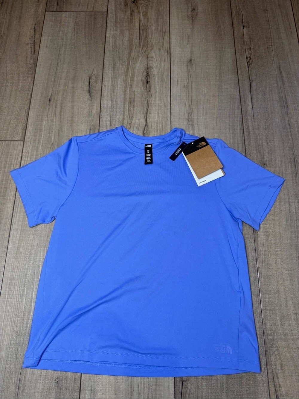 The North Face Women’s XS Dune Sky Tee Virtual Blue NWT The North Face Women’s XS Dune Sky Tee Virtual Blue NWT