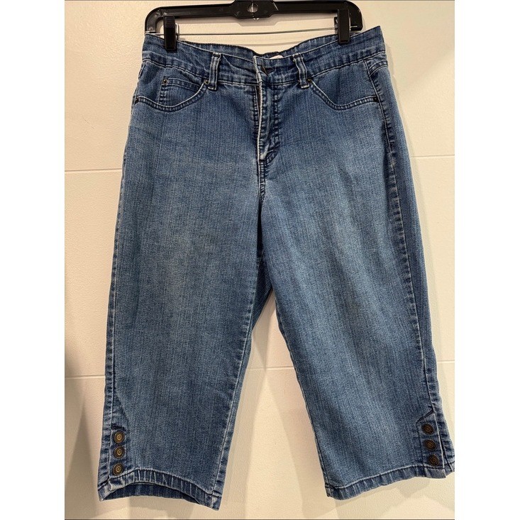 Croft & Barrow Capri Jeans Womens 10 Blue Good Natural Fit Button Hem Stretch