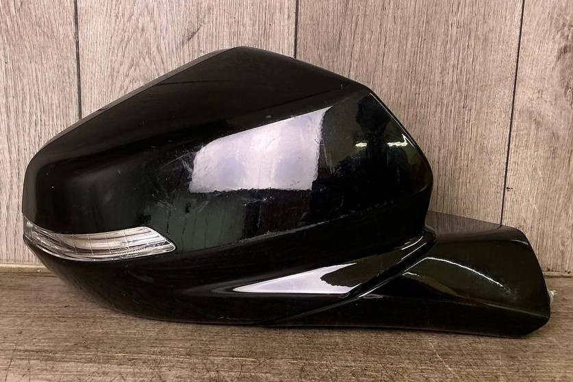 2020-2025 Cadillac XT6 RH Passenger Mirror OEM 84936244 Blind Spot Signal Black