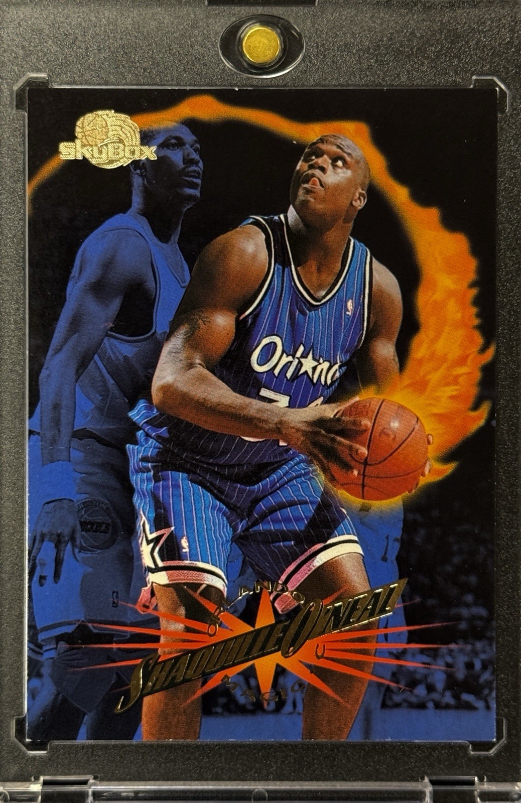 SHAQUILLE O’NEAL RARE BLUE FLAME 1995 SKYBOX INVESTMENT CARD MAGIC LEGEND GOAT B SHAQUILLE O’NEAL RARE BLUE FLAME 1995 SKYBOX INVESTMENT CARD MAGIC LEGEND GOAT B