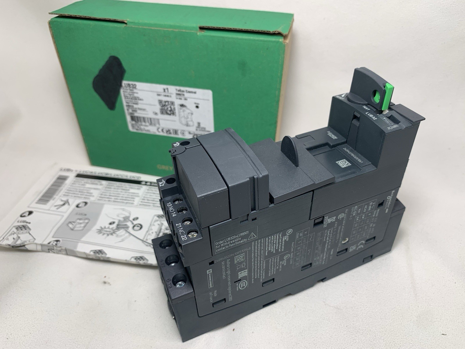 NEW Schneider Electric LUB32 TeSys-036278 Power Base, Grey, 1 Unit