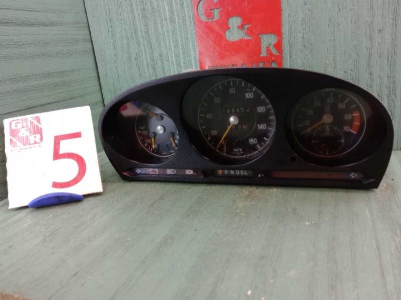 1972 1973 1974 MERCEDES 450SEL SPEEDOMETER GAUGE INSTRUMENT CLUSTER W TACH